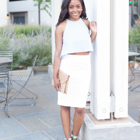 Dresses & Skirts - White midi silky pencil skirt